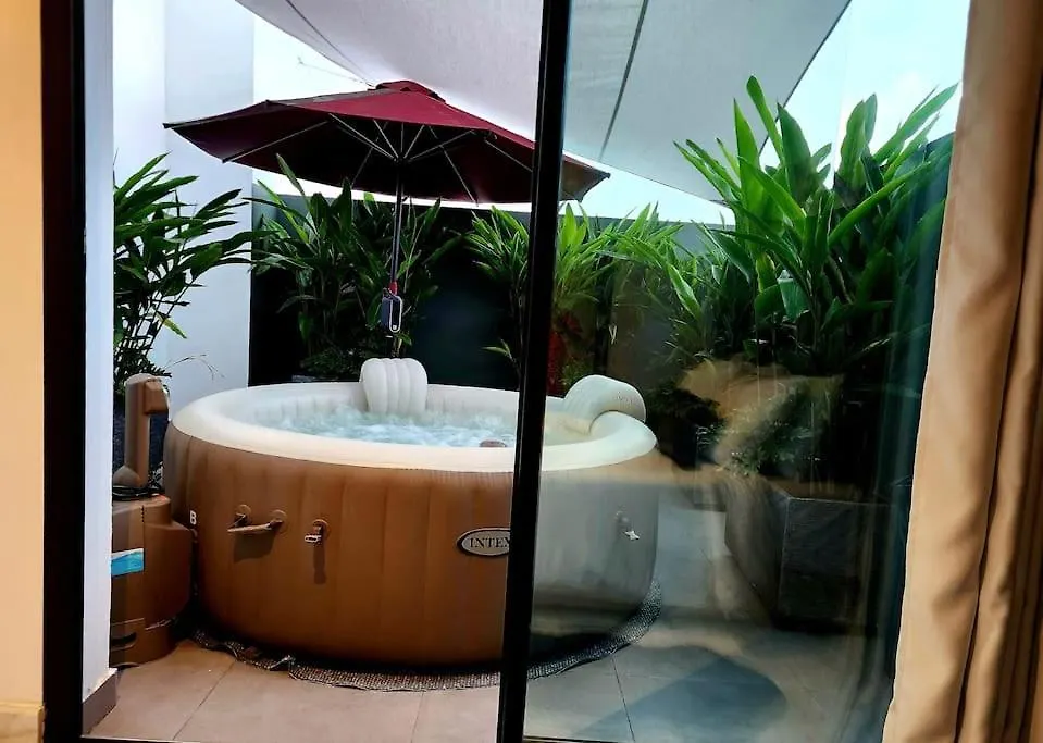 شقة Cosy/Lux/Unique/Jacuzzi/Parking/ الدار البيضاء المغرب